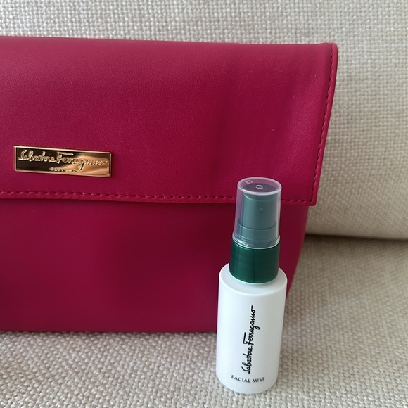 Salvatore Ferragamo Cosmetic Bag - Picture 3 of 12